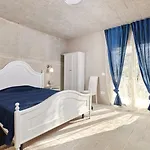Mediterranea With Pool And Grill In